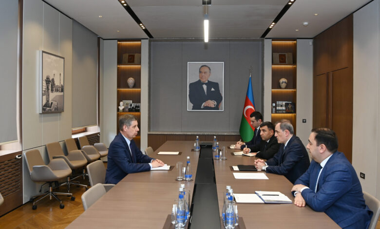 Nazir Ceyhun Bayramov Rusiyanın səfirinə narazılığını bildirib