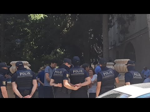 ƏVƏZ ZEYNALLININ MƏHKƏMƏSİNDƏN REPORTAJ