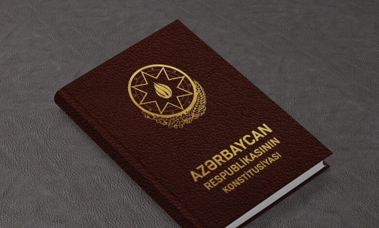 7 ildən bir əl gəzdirilən konstitusiyamız
