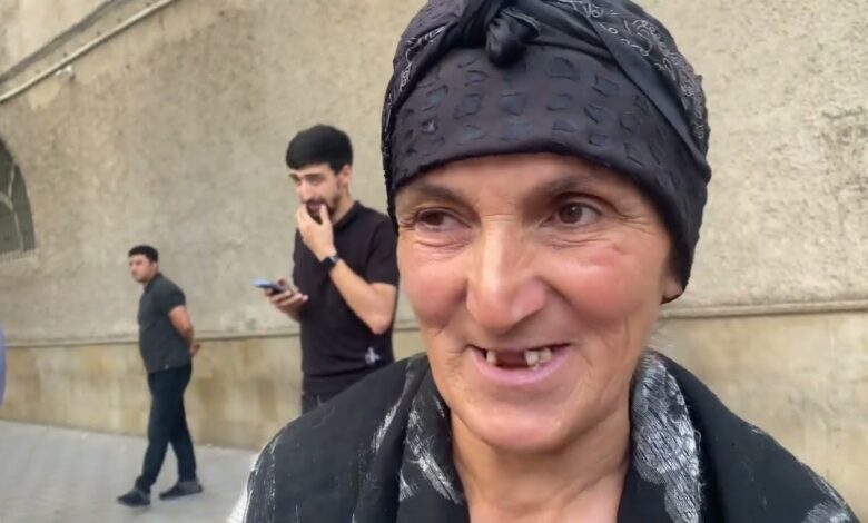 "ƏVƏZ ZEYNALLI MƏNƏ 10 MANAT PUL VERDİ Kİ..."