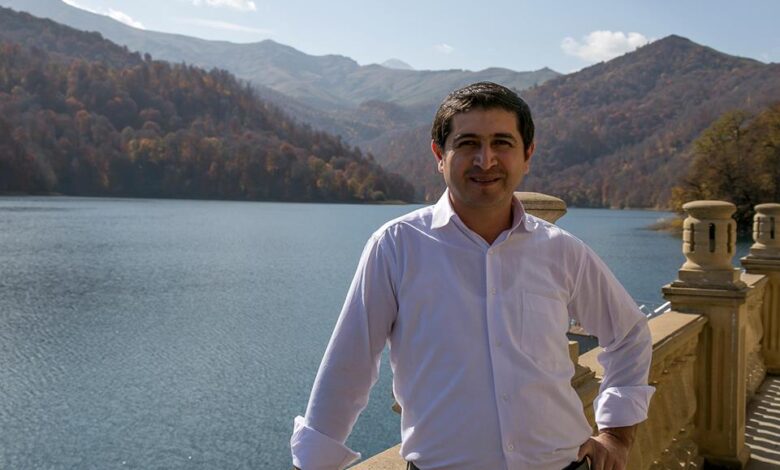 İctimai fəal saxlanılıb
