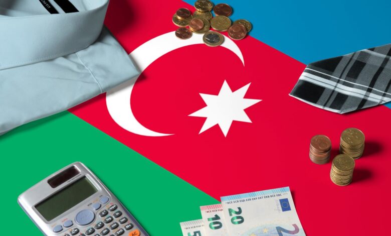 Azərbaycan orta aylıq əmək haqqına görə qonşularından geri qalır