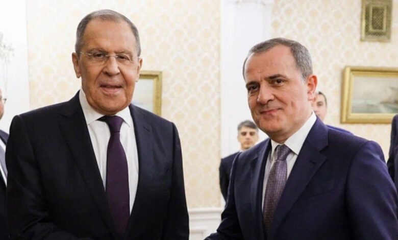 Bayramov və Lavrov danışıblar