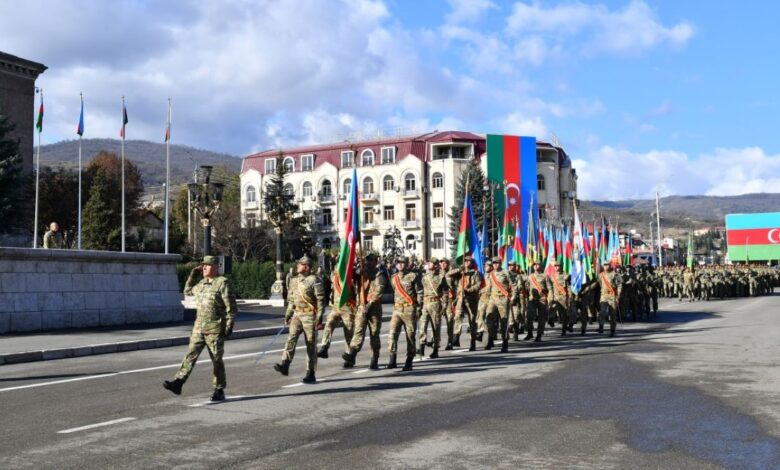 Azərbaycan ordusu Xankəndidə hərbi parad keçirib, Əliyev də iştirak edib