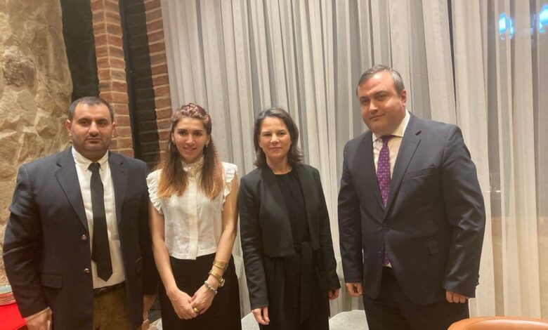 Berbok Bakıda vətəndaş cəmiyyəti təmsilçiləri ilə görüşdü