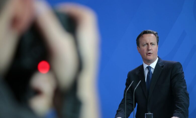 Devid Kameron Britaniyanın xarici işlər naziri oldu