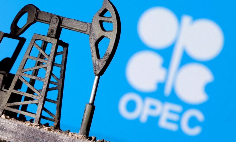 OPEC+ toplantısı öncəsi neft bazarında gərginlik