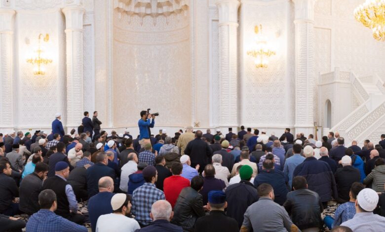 Allahın altında