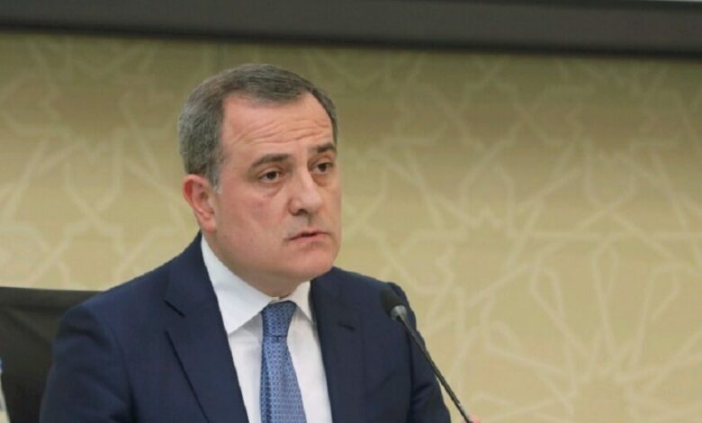 Rəsmi Bakı: “Bizim faktımız var, Fransanın yoxdur”