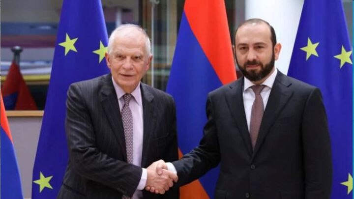 Cozep Borel Ararat Mirzoyanla sərhəddəki son insidenti müzakirə edib