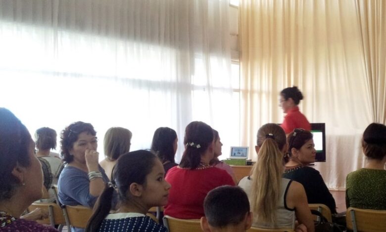 Aşqabadda müəssisələrdə bahalaşmanın 'normal hadisə' olduğu izah edilir