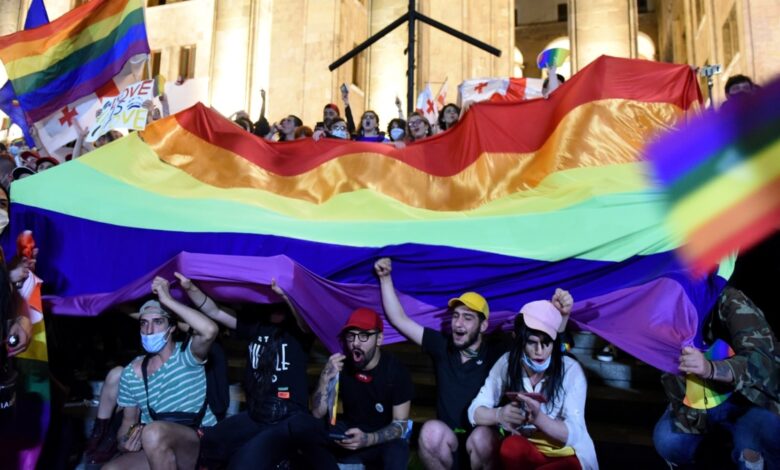 Gürcüstanda 'LGBT təbliğatı'nı qadağan edən qanun