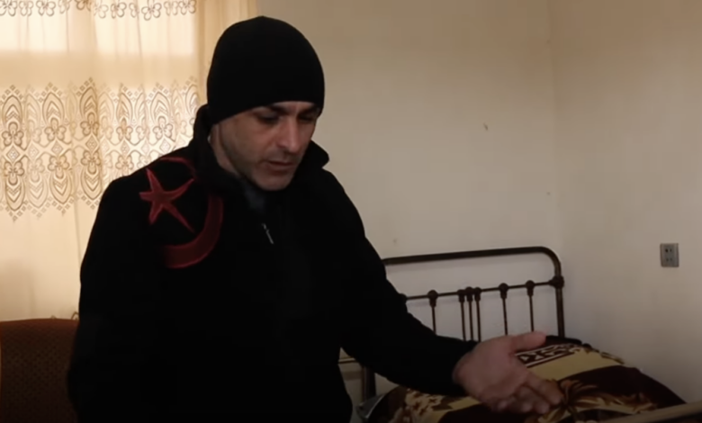O, 5 övladı və həyat yoldaşı ilə birlikdə həyatda qalmaq üçün mübarizə aparır