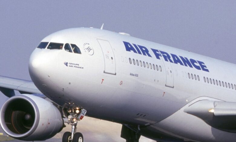 Fransa aviaşirkətinə məxsus təyyarə Bakıya qəza enişi edib