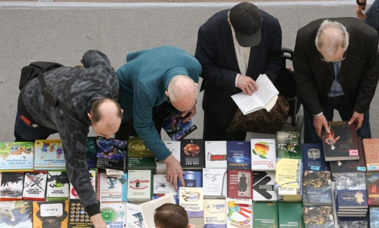 Kitabları yoxlamağa şura yaradılıb