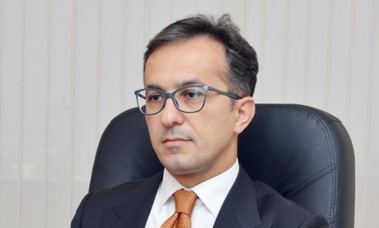 Ramin Məmmədov komitə sədri oldu, parlamentdə boş yerlər 10-a çatdı