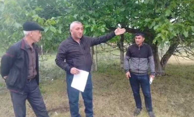 Sərkar sakinləri bələdiyyə sədrini saxtakarlıqda günahlandırır