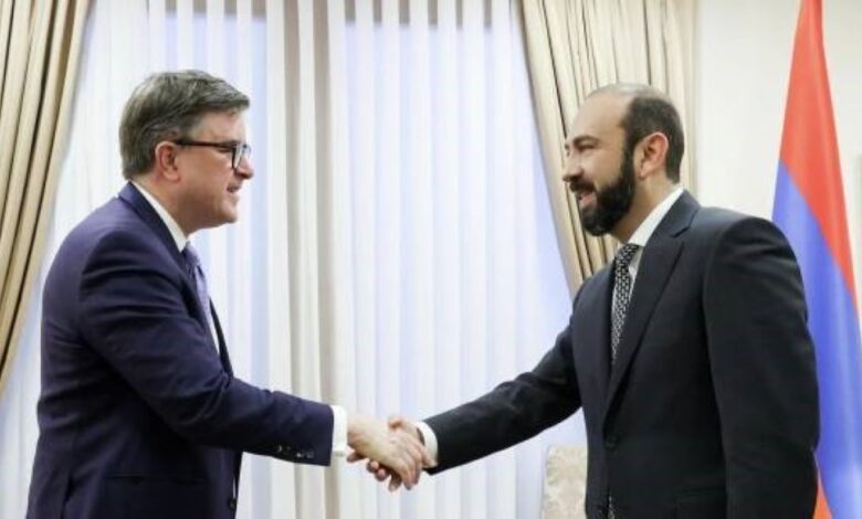 O’Brayn Yerevanda: Ermənistan sülh üçün real imkanların yarandığını deyir