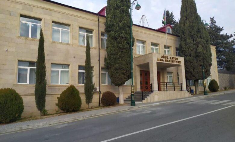 Eyvaz Qurbanov 13 illik kreslosundan ayrıldı