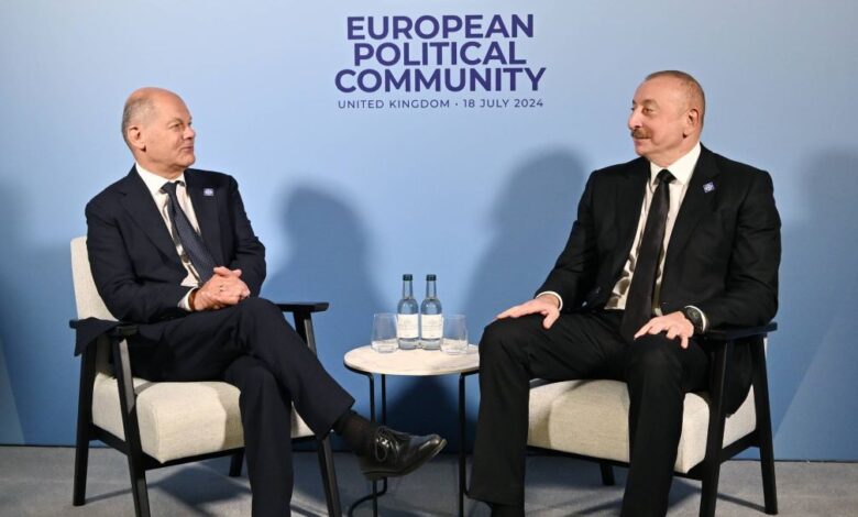 İlham Əliyevlə Olaf Şolts sülh müqaviləsini, COP29 sammitini müzakirə edib