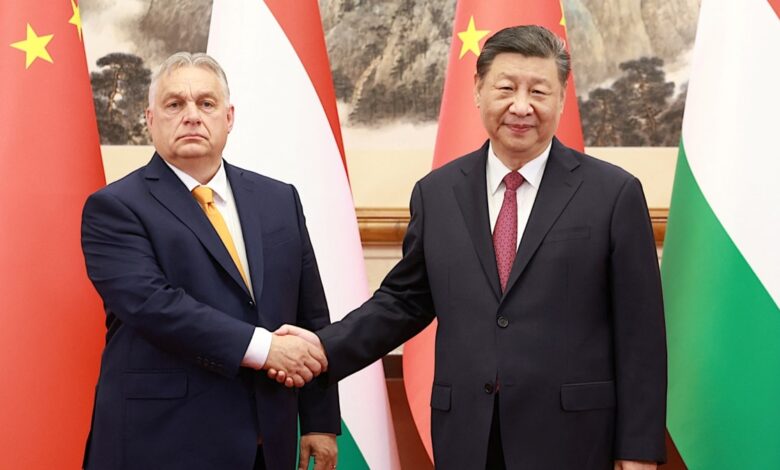 Orban Çində Si ilə görüşüb