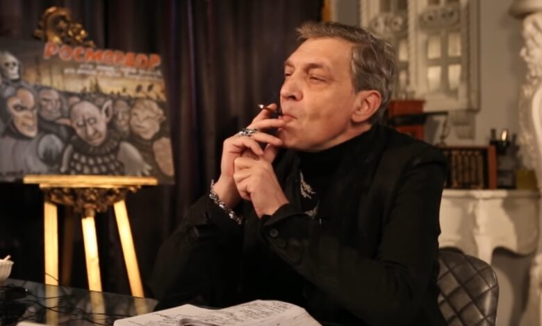 Rusiya jurnalist Nevzorov və həyat yoldaşını 'ekstremist qrup' elan edir