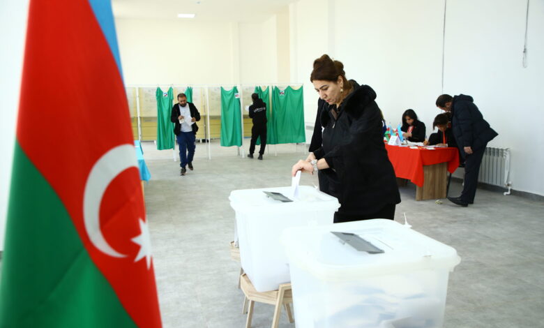 Növbədənkənar parlament seçkiləri keçirilir – CANLI BLOQ