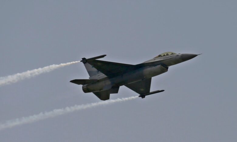 Pakistan Azərbaycana JF-17 qırıcıları satmaq üçün kontrakt imzalayıb