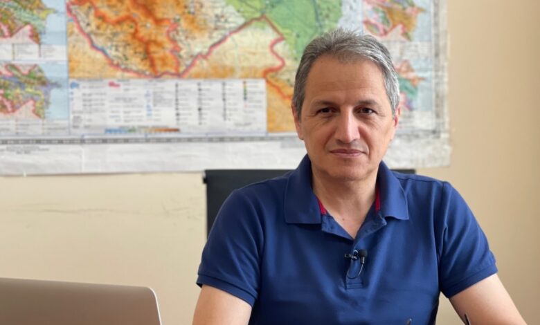 Qardaşı: 'Ələsgər Məmmədlinin böyrəyində daş aşkarlanıb'