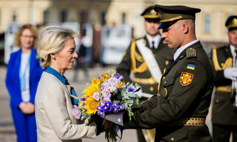 Ursula fon der Leyen 8-ci dəfə Kiyevə gəlib