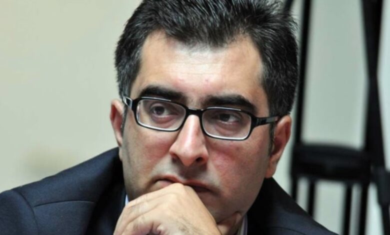 Anar Məmmədli səhhətində problemlər yarandığını bildirir