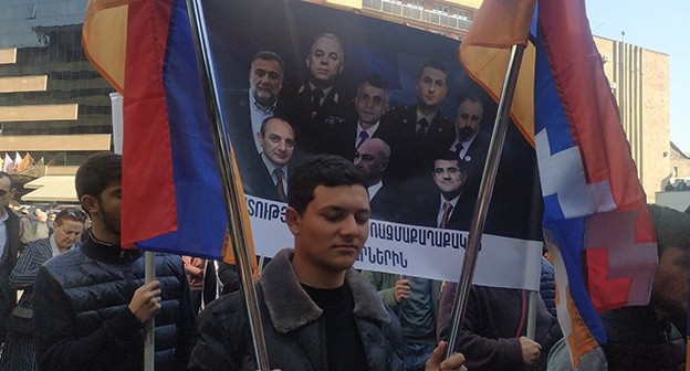 Yerevanda etirazçılar Azərbaycanda məhbusların azad edilməsini tələb ediblər