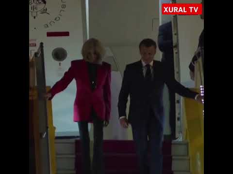Fransa prezidenti Emmanuel Makronun arvadı Bricit Makronun Emmanuelə vurduğu şillə gündəm oldu